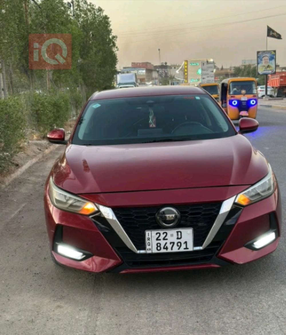 نیسان سێنترا